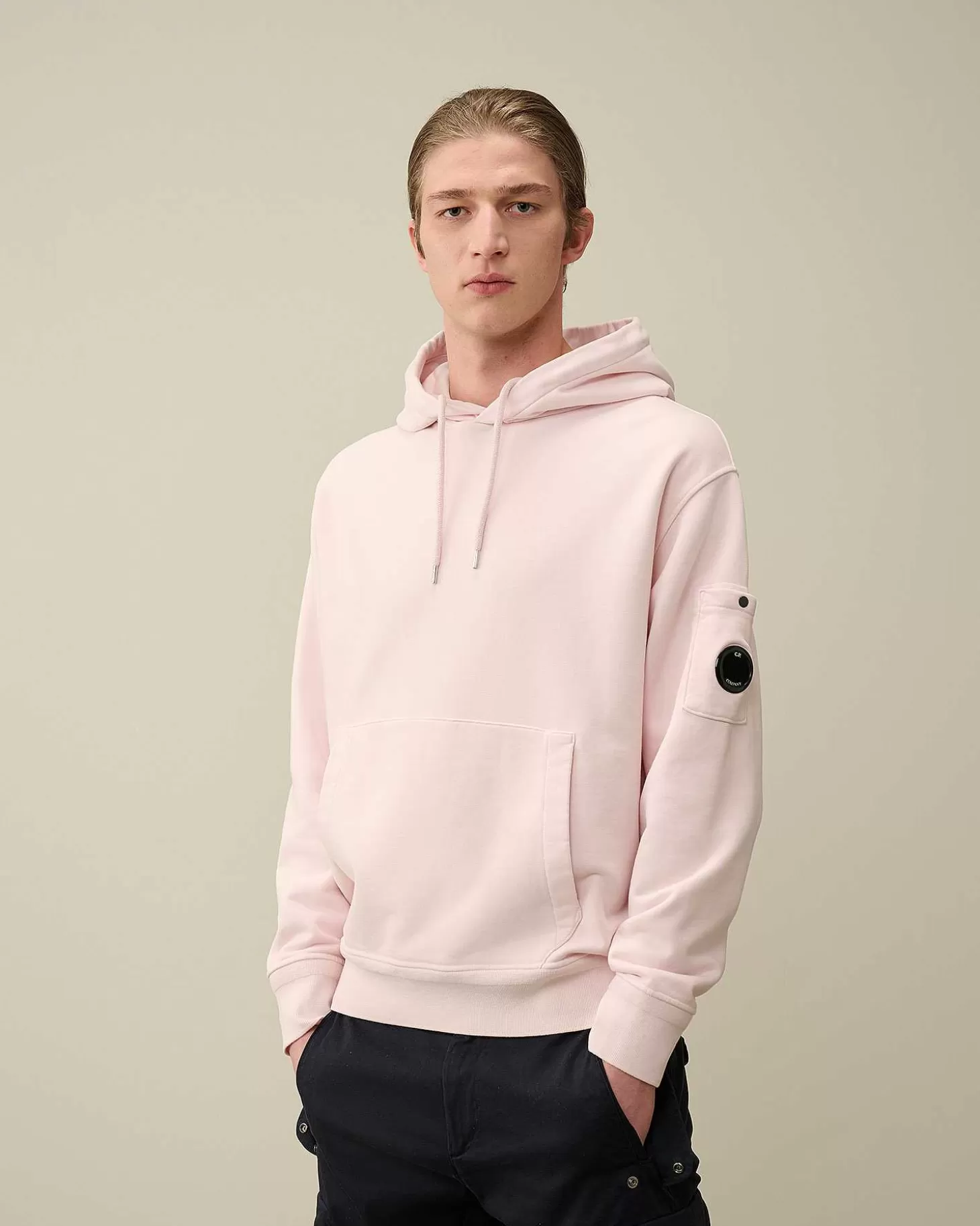 cotton_diagonal_fleece_lens_hoodie_3-1.webp Homme C.P. Company Sweat-Shirts^Cotton Diagonal Fleece Lens Hoodie