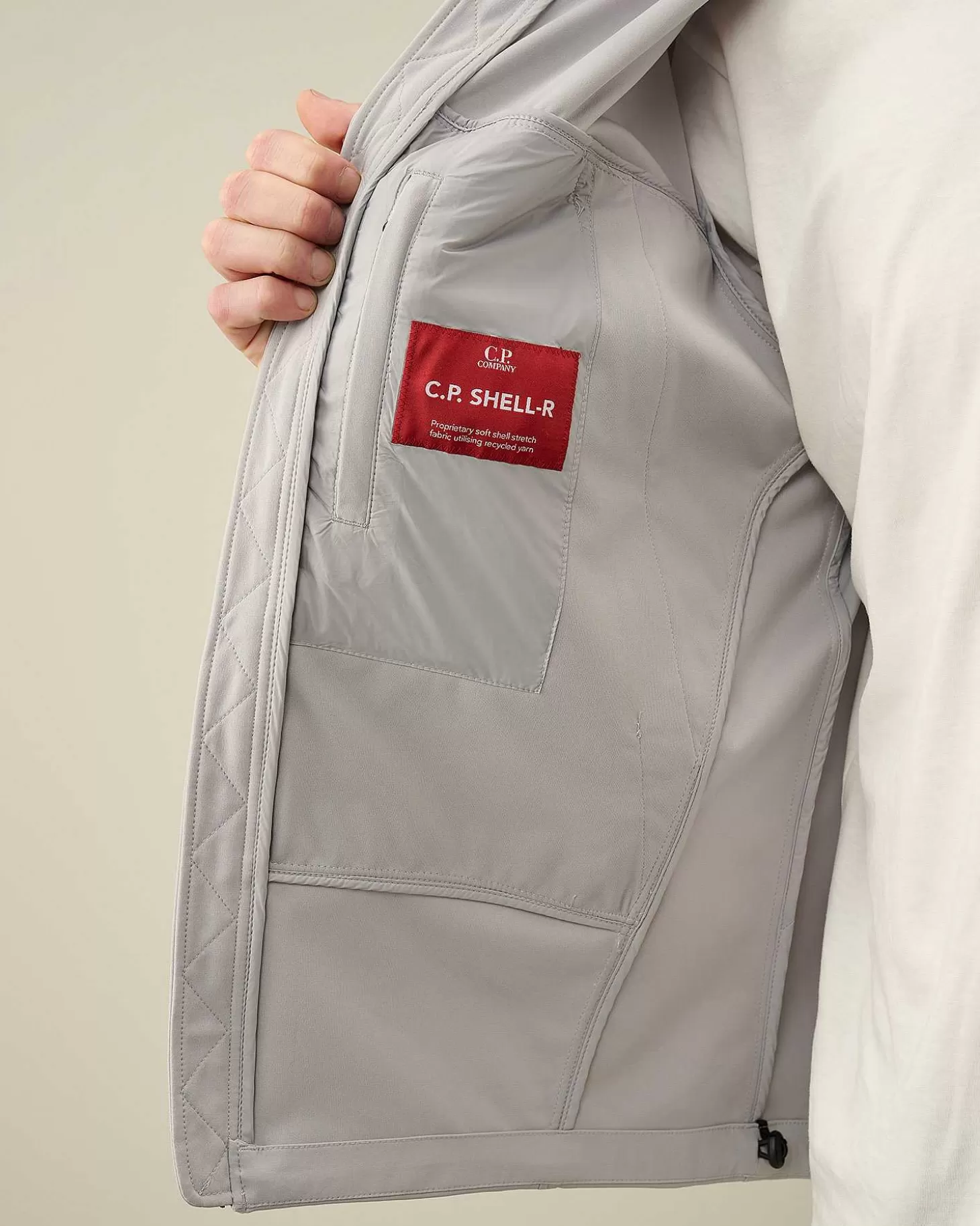 cp_shellr_goggle_jacket_3-4.webp Homme C.P. Company Vestes Et Manteaux^C.P. Shell-R Goggle Jacket